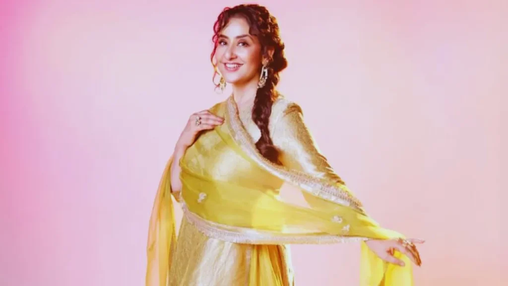Manisha Koirala by megafamous.org